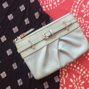 Divided Tops - Top and clutch bundle Divided Tops - Top and clutch bundle
